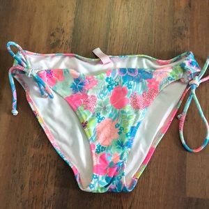 Vicoria’s Secret Bikini Bottoms